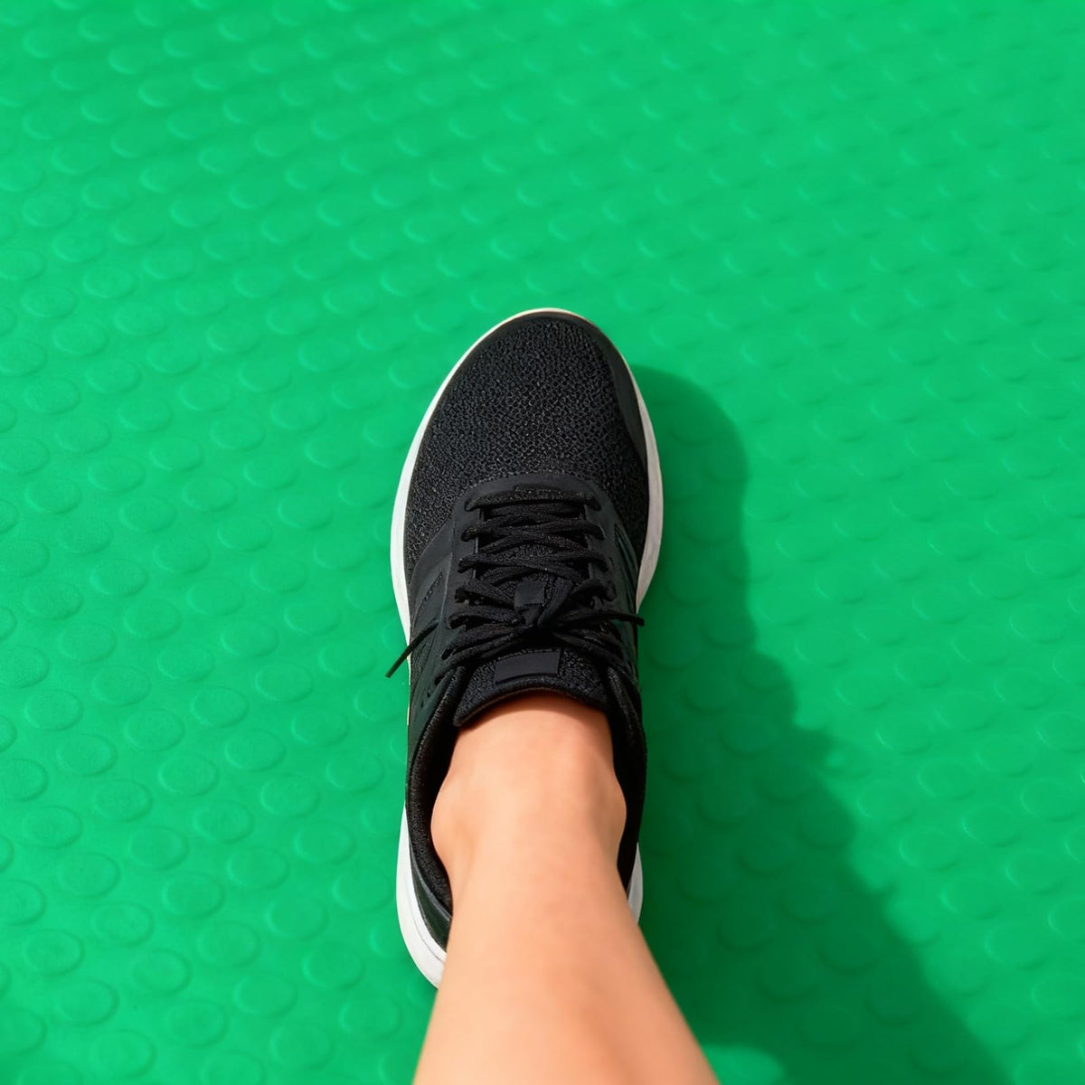 Garage Floor Mat Large Wear-resistant Coin Pattern Garage Mats for Floor, 2.5mm Non-Slip Garage Flooring Roll, 5 8 10 16 ft Length Rubber Mats for Home Gym(Red,1.3x1.5m(4.3 x 4.9ft))