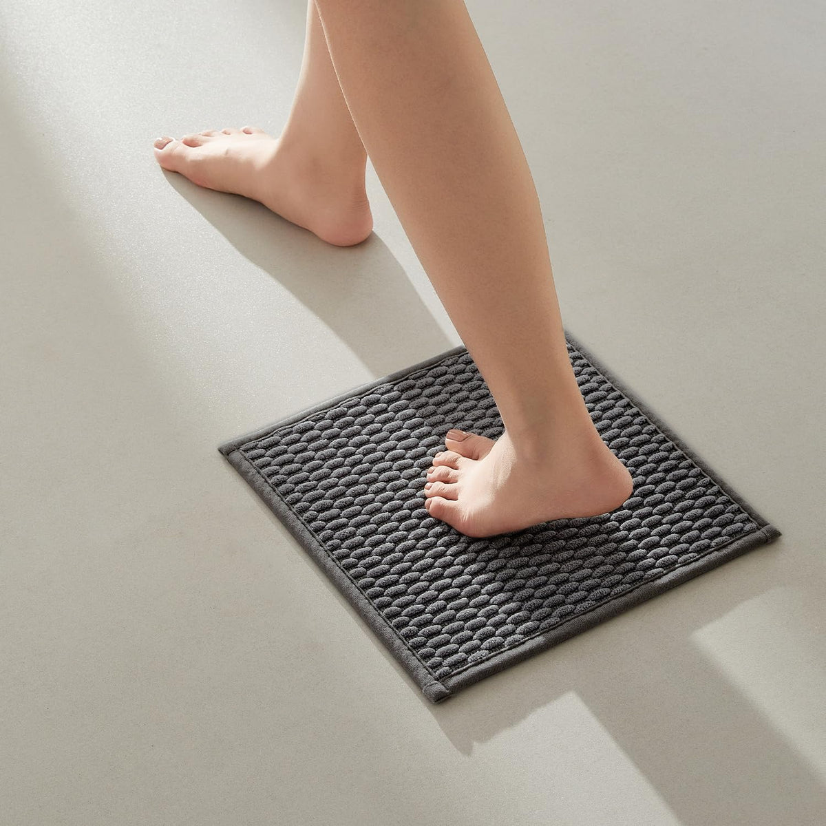 TYUU Bathroom Runner Rugs, Long Bath Mat Runner Washable Thin Quick Dry Low Pile Bathroom Runner Rugs Non Slip, Beige 24"x70"