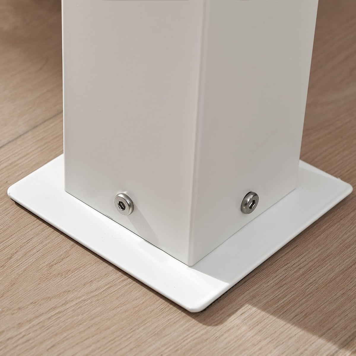 DormCo Suprima® Ultimate Height Bed Risers - Carbon Steel - White