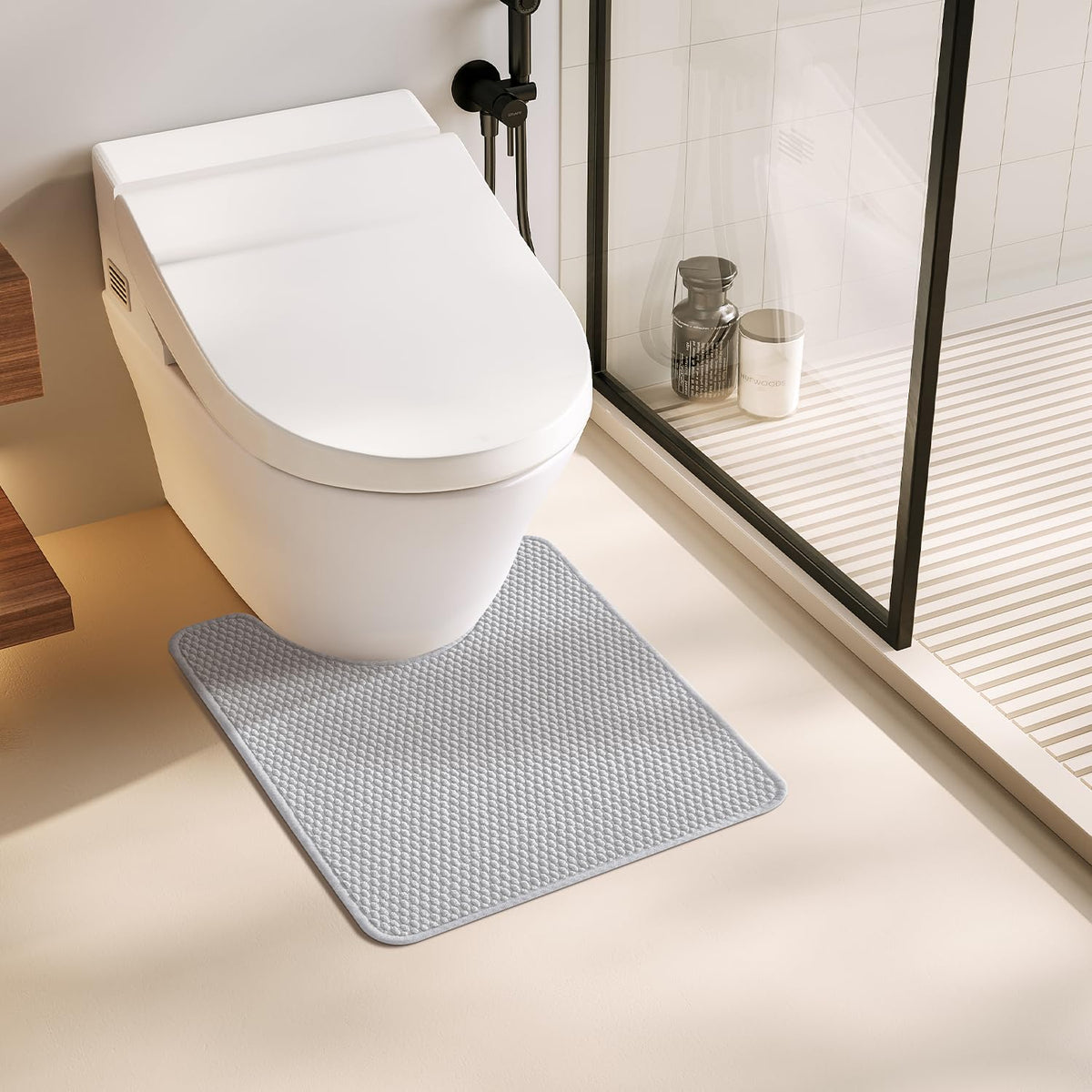 TYUU Bathroom Runner Rugs, Long Bath Mat Runner Washable Thin Quick Dry Low Pile Bathroom Runner Rugs Non Slip, Beige 24"x70"