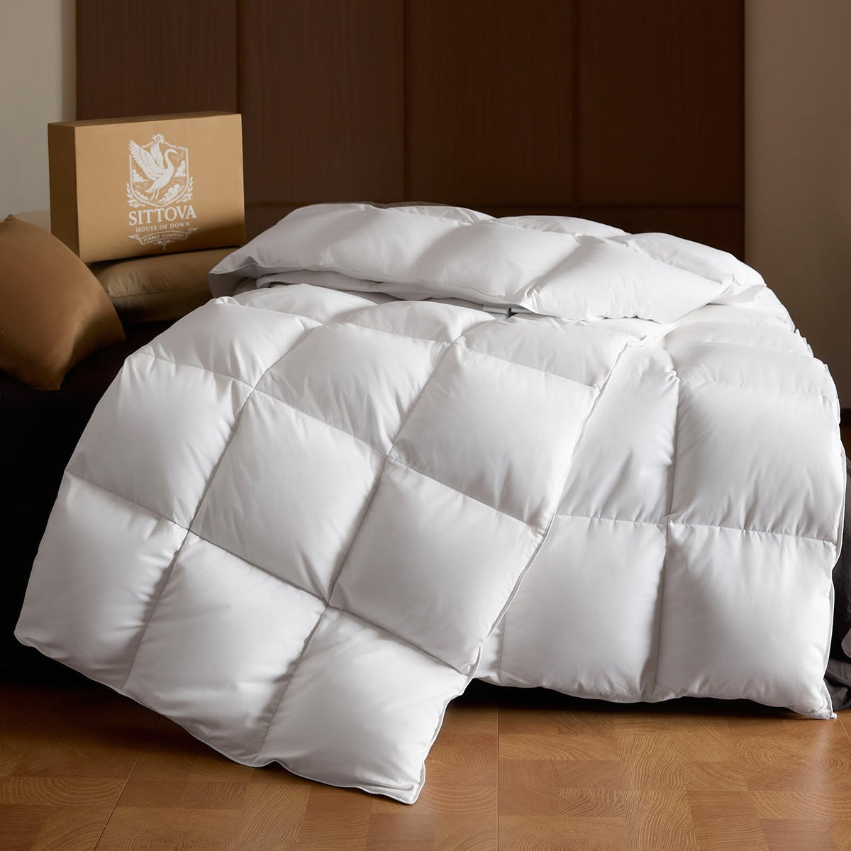 Goose Down Fiber Comforter King Size – Summer Hotel Quality Duvet Insert, High Fill Power, Ultra Soft 100% Cotton, Box-Stitched, Breathable, Lightweight Luxurious White Cooling Comforter, 90"x 106"