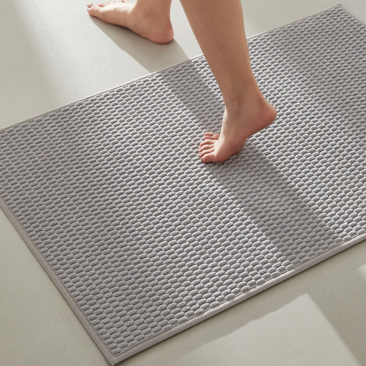 TYUU Bathroom Runner Rugs, Long Bath Mat Runner Washable Thin Quick Dry Low Pile Bathroom Runner Rugs Non Slip, Beige 24"x70"