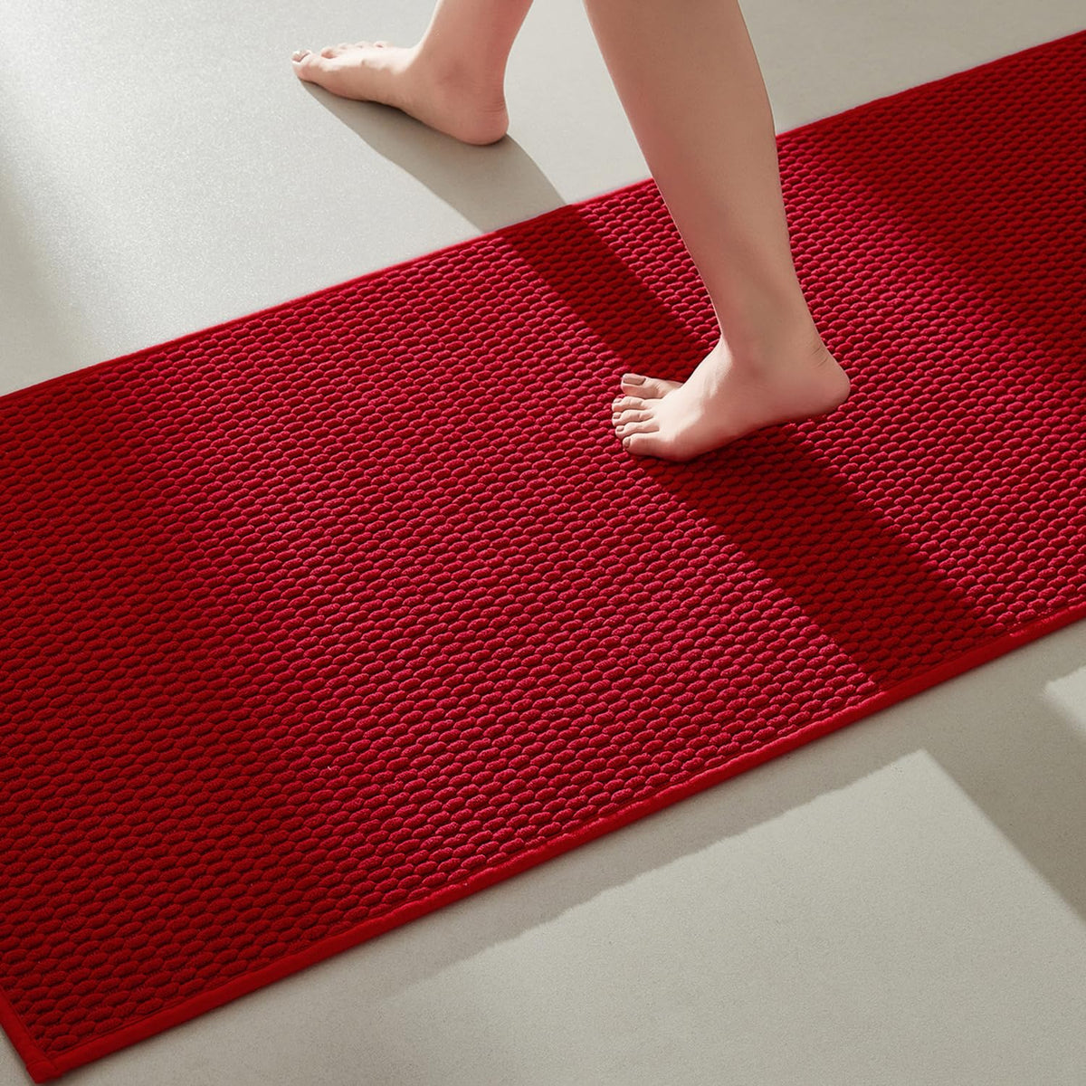 TYUU Bathroom Runner Rugs, Long Bath Mat Runner Washable Thin Quick Dry Low Pile Bathroom Runner Rugs Non Slip, Beige 24"x70"