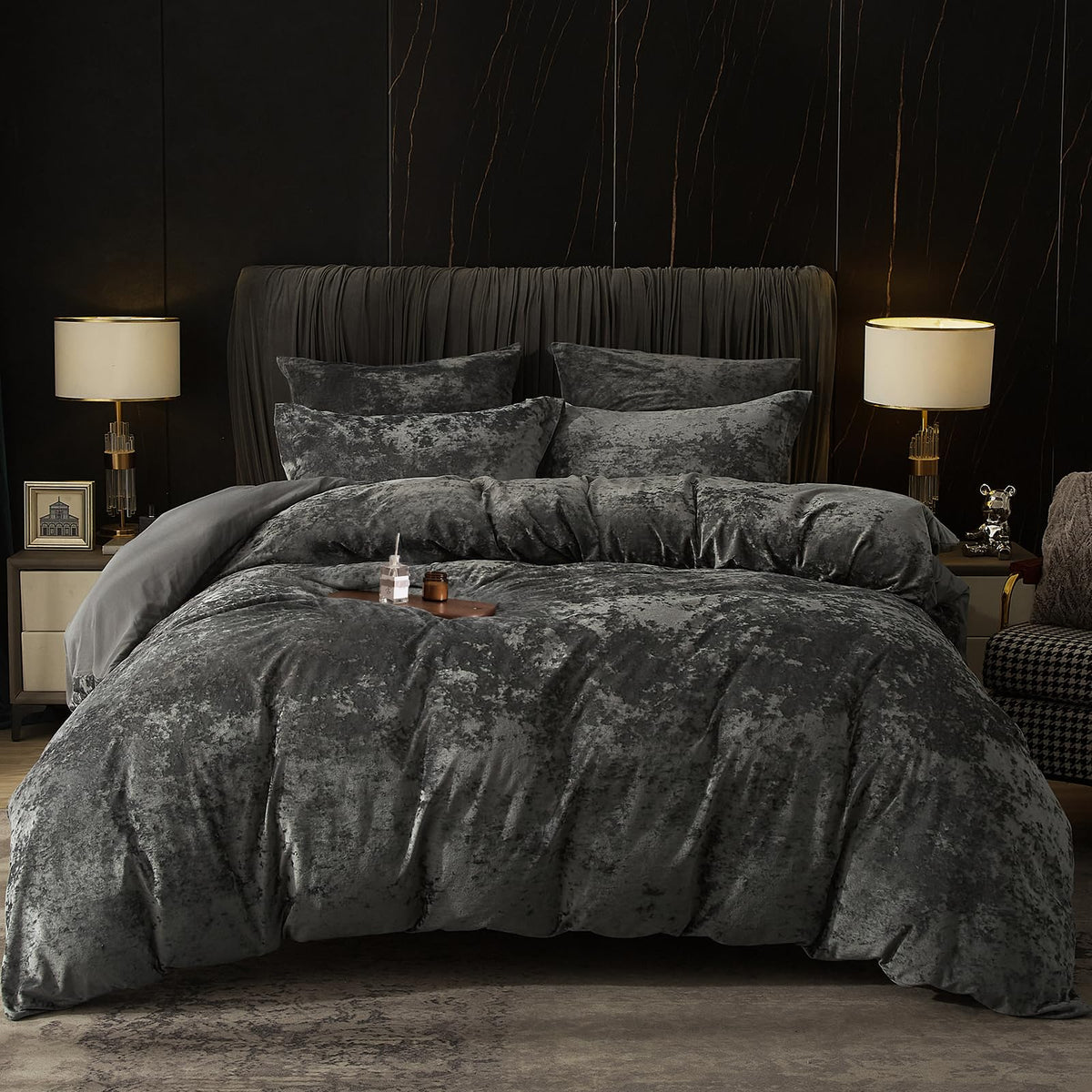 PHF Luxury Velvet Duvet Cover Set King Size, 3pcs 104" x 90", Cub