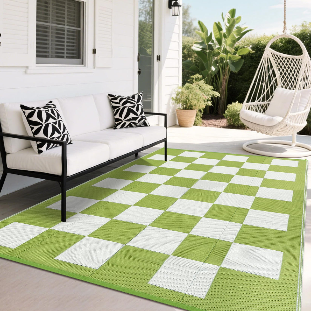 9 * 18ft Checkerboard Outdoor Rug, Reversible Woven Plastic Straw Patio Mat, Portable Floor Mat, Checkered Camping Carpet with Corner Loops for RV, Deck, Picnic, Balcony, Green & White