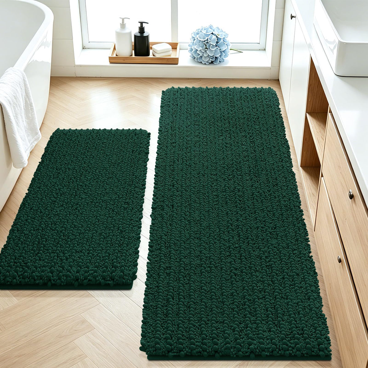 ACCUMTEK Upgrade Extra Large Black Bathroom Rug Set 3 Pieces Ultra Soft, Thick Absorbent Bath Mats, Non Slip Chenille Toilet Mat for Bathroom, Bedroom, Kitchen