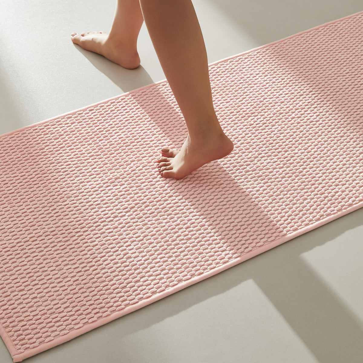 TYUU Bathroom Runner Rugs, Long Bath Mat Runner Washable Thin Quick Dry Low Pile Bathroom Runner Rugs Non Slip, Beige 24"x70"