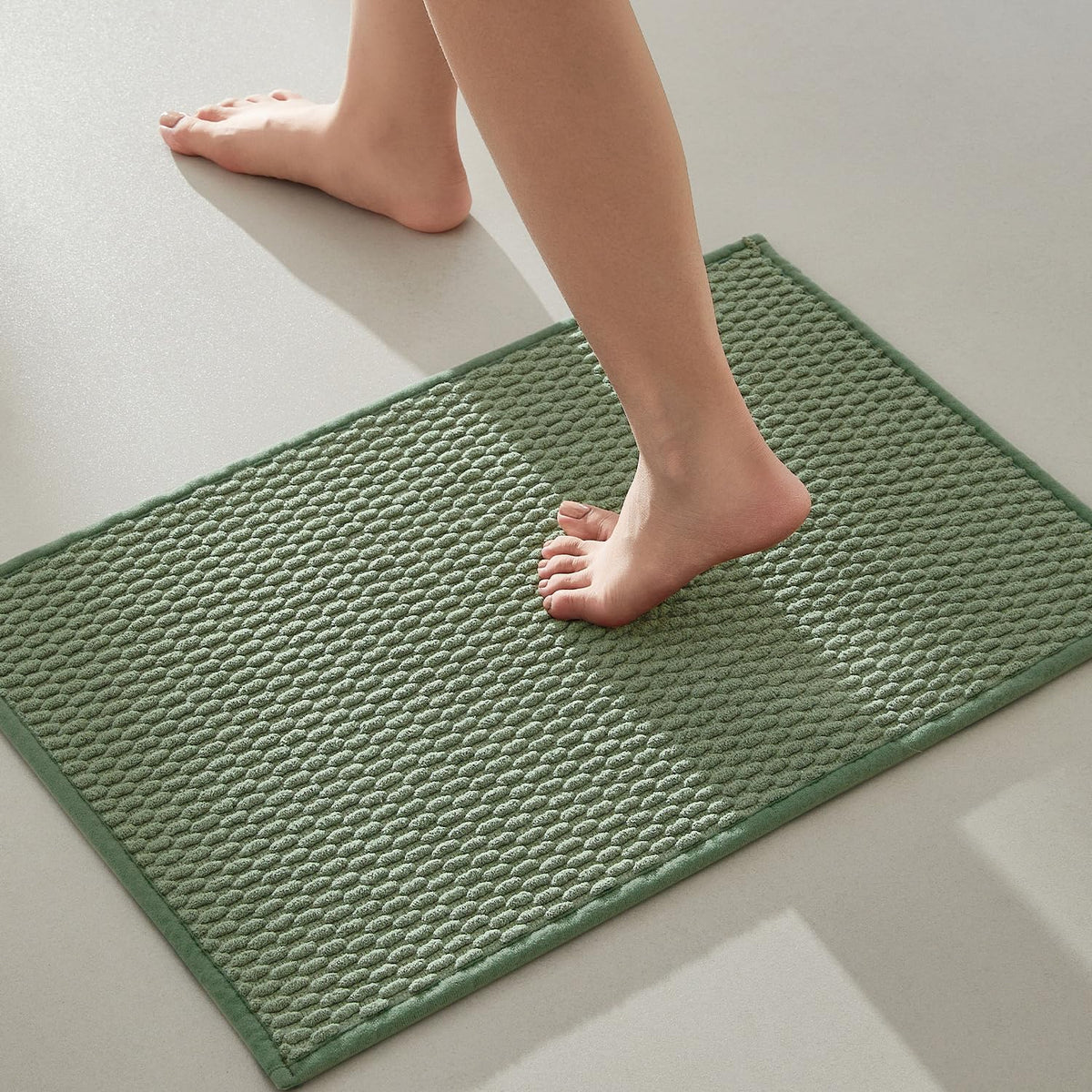 TYUU Bathroom Runner Rugs, Long Bath Mat Runner Washable Thin Quick Dry Low Pile Bathroom Runner Rugs Non Slip, Beige 24"x70"