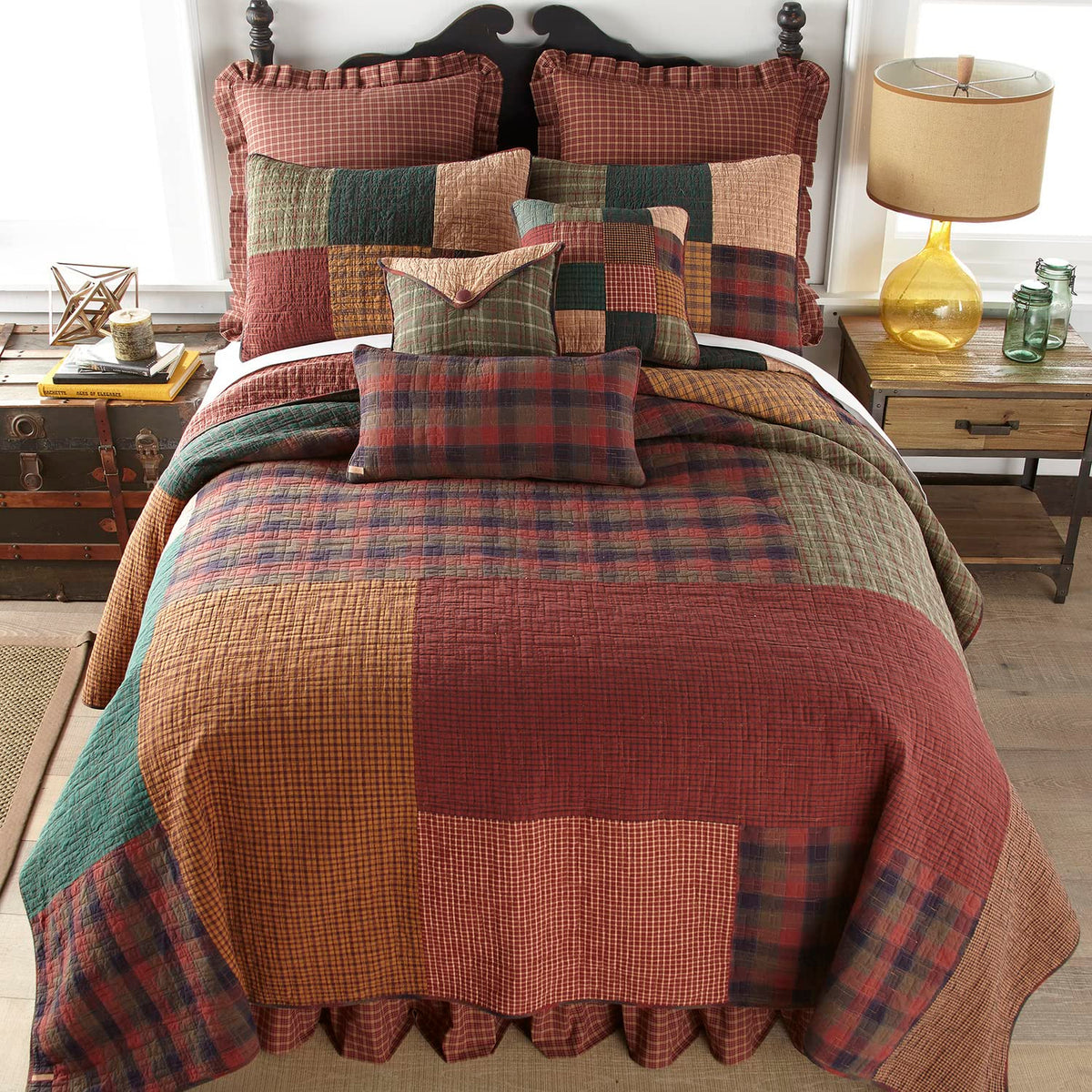 Donna Sharp Cotton Twin Quilt, Woodland Square, 69" x 90"