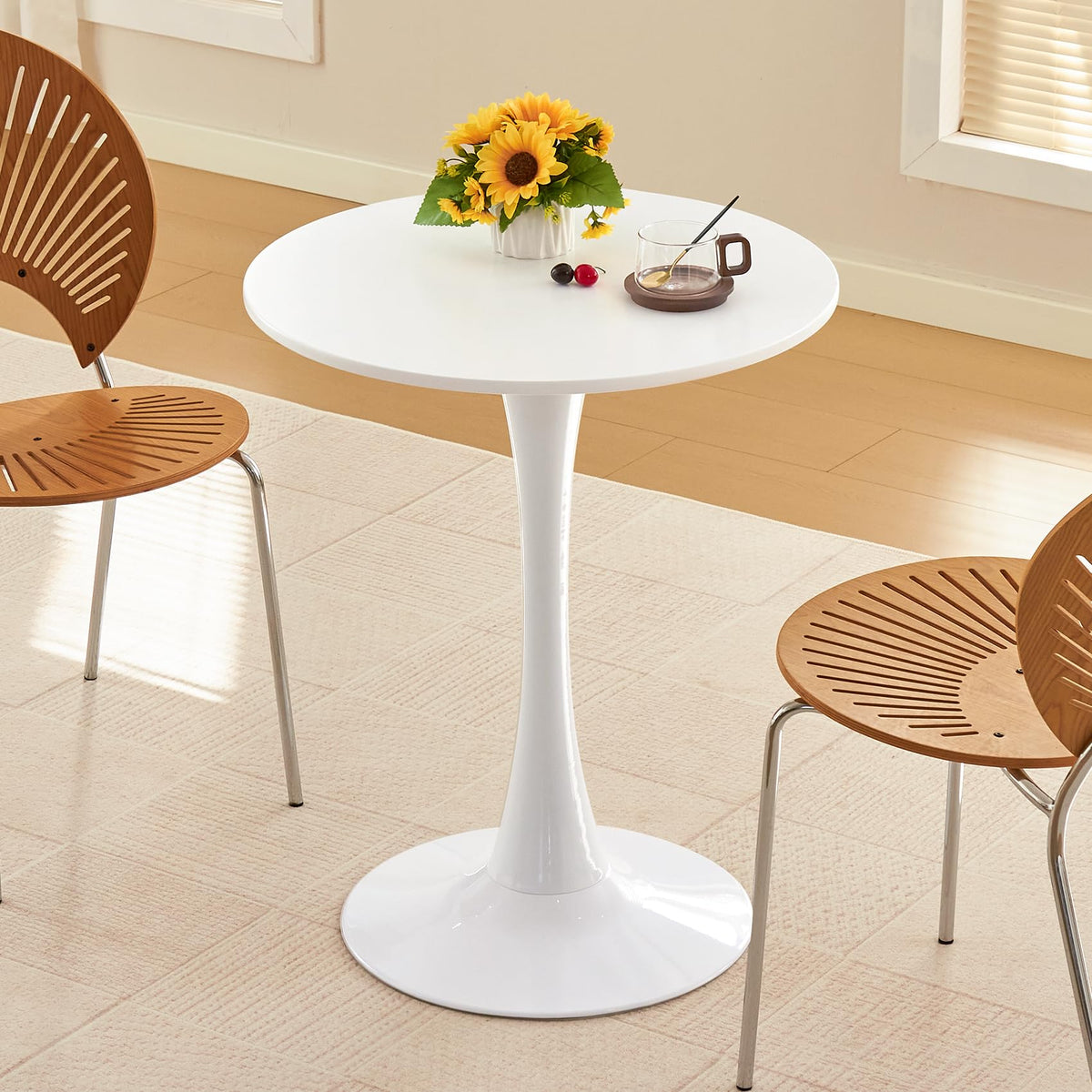 Round Dining Table, 31.5" Tulip Table (Black)