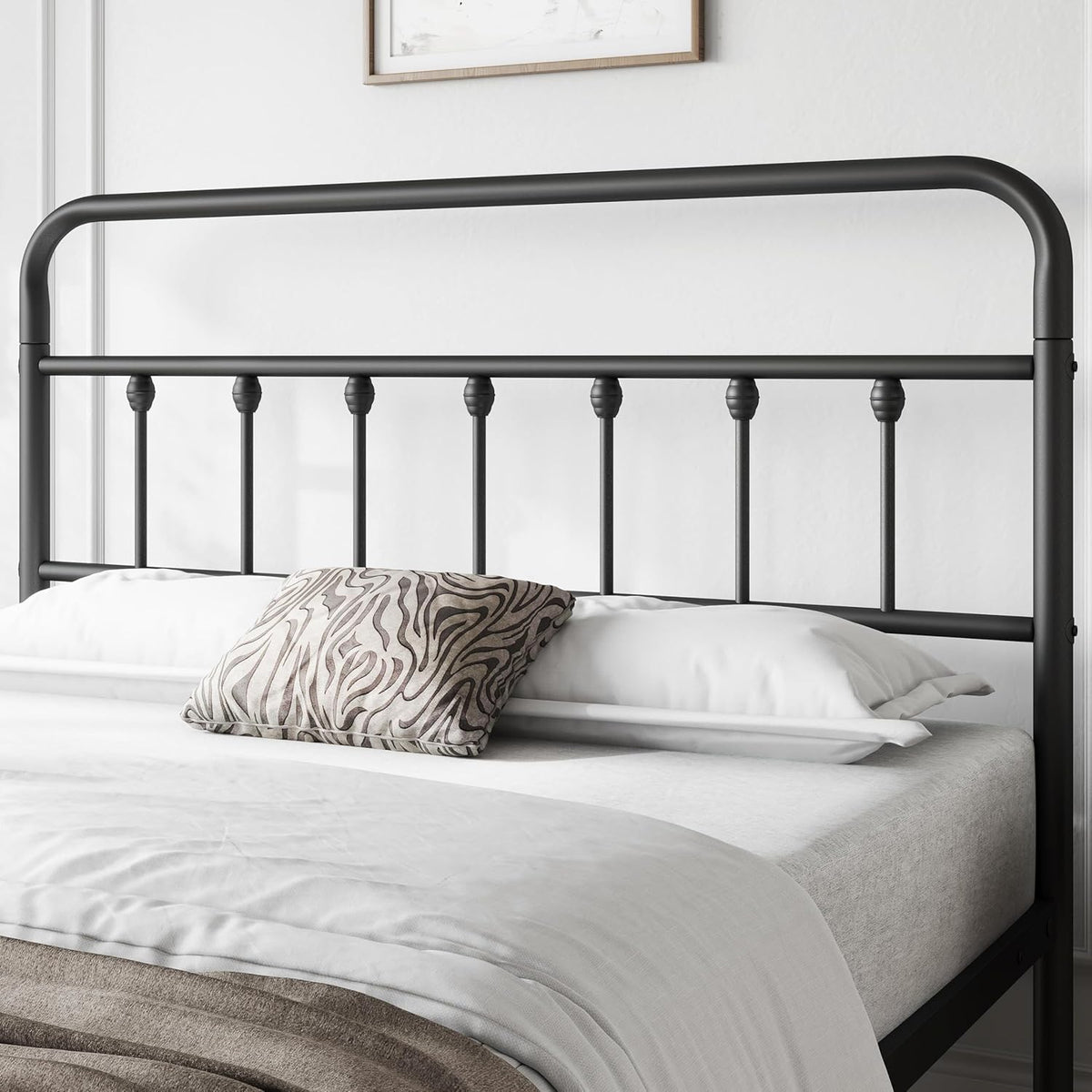 Yaheetech Queen Metal Platform Bed Frame, Victorian Headboard & Footboard