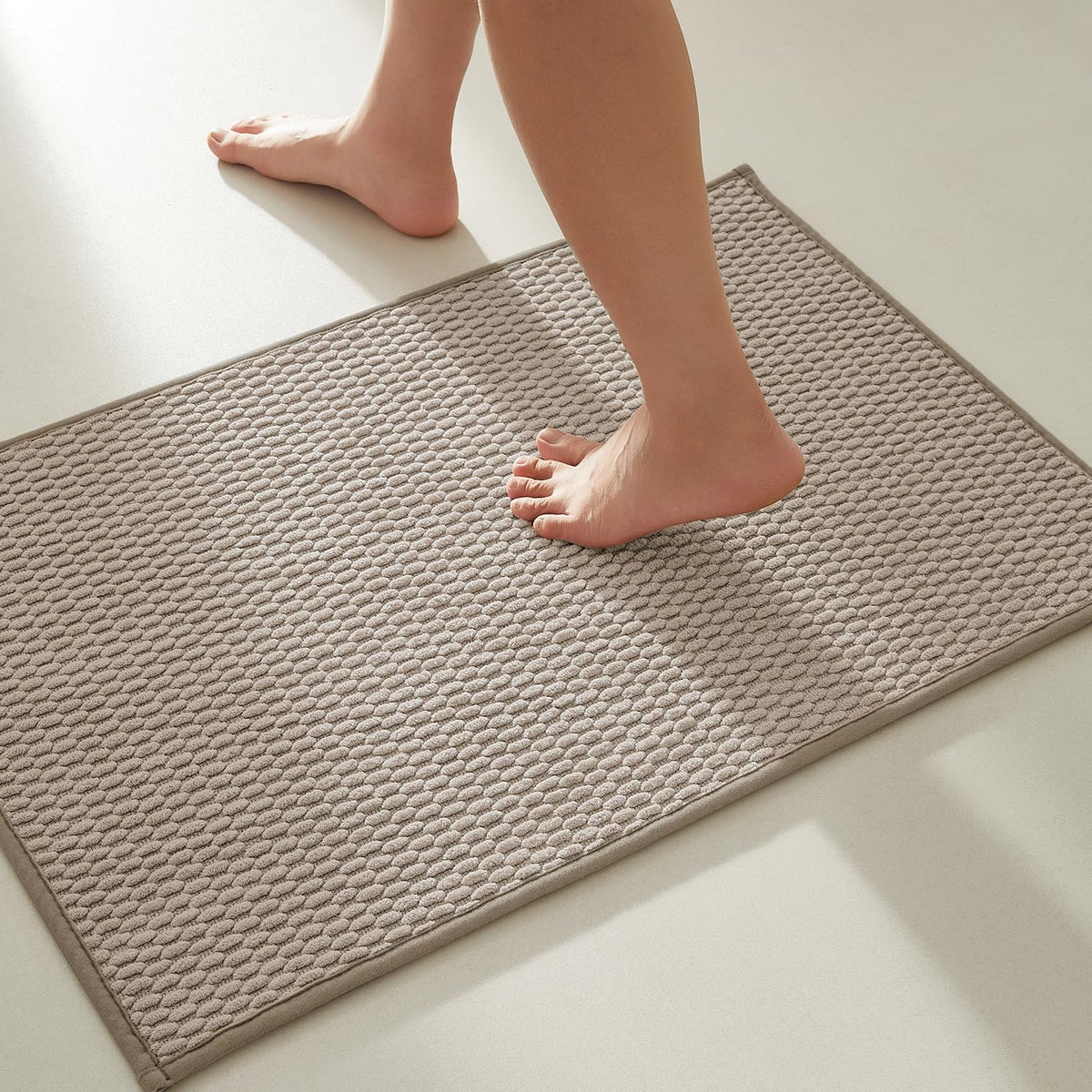 TYUU Bathroom Runner Rugs, Long Bath Mat Runner Washable Thin Quick Dry Low Pile Bathroom Runner Rugs Non Slip, Beige 24"x70"