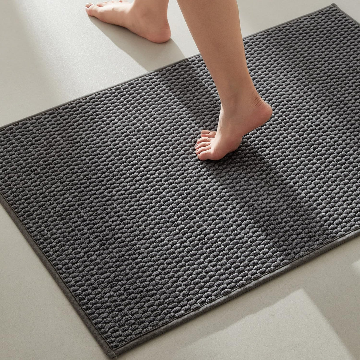 TYUU Bathroom Runner Rugs, Long Bath Mat Runner Washable Thin Quick Dry Low Pile Bathroom Runner Rugs Non Slip, Beige 24"x70"