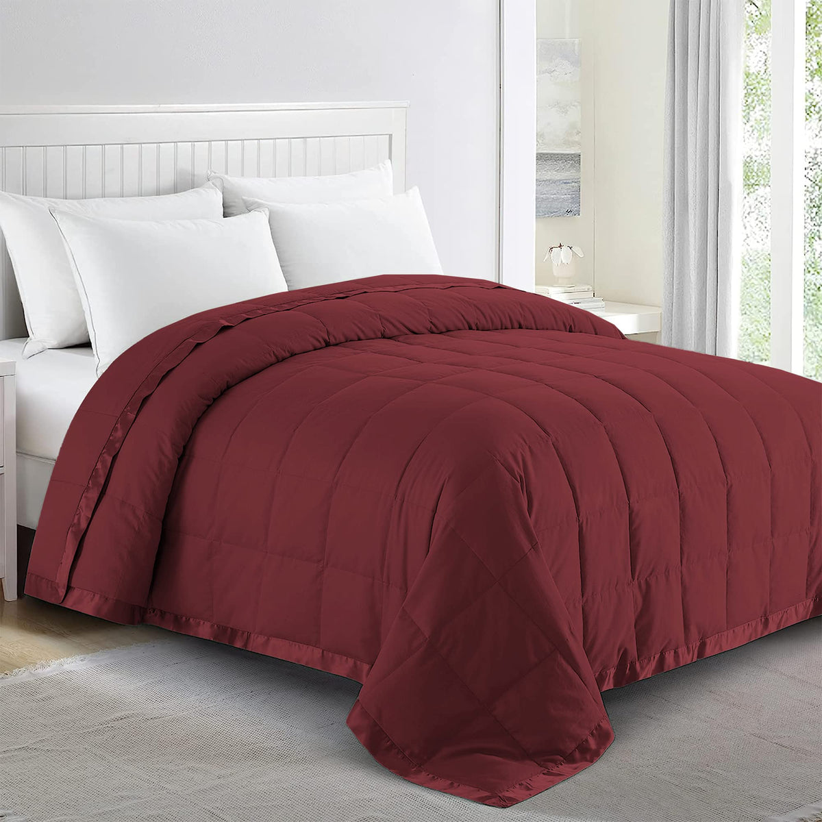 puredown® Blankets Queen Size - Soft Lightweight Down Blanket for Bed, Cozy Warm Luxury Bed Blanket with Satin Trim, White (90"X90")