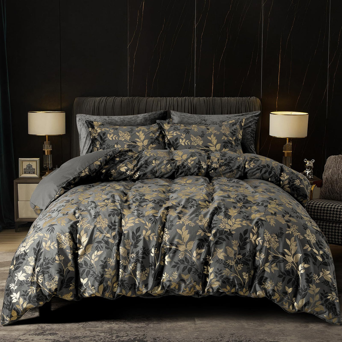 PHF Luxury Velvet Duvet Cover Set King Size, 3pcs 104" x 90", Cub