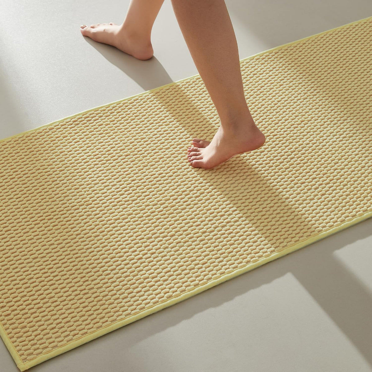 TYUU Bathroom Runner Rugs, Long Bath Mat Runner Washable Thin Quick Dry Low Pile Bathroom Runner Rugs Non Slip, Beige 24"x70"