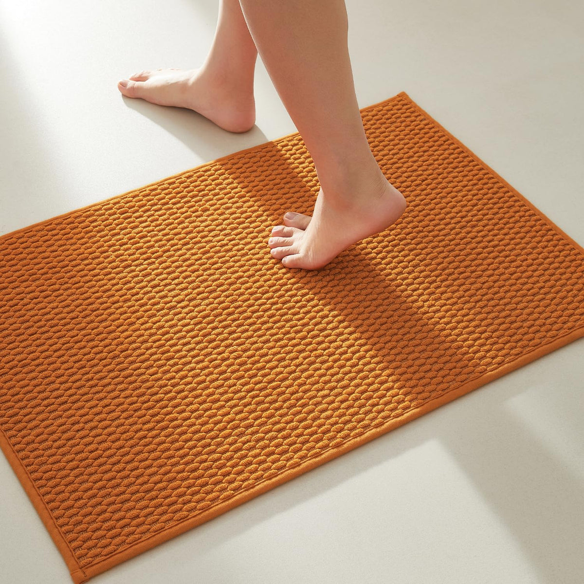 TYUU Bathroom Runner Rugs, Long Bath Mat Runner Washable Thin Quick Dry Low Pile Bathroom Runner Rugs Non Slip, Beige 24"x70"