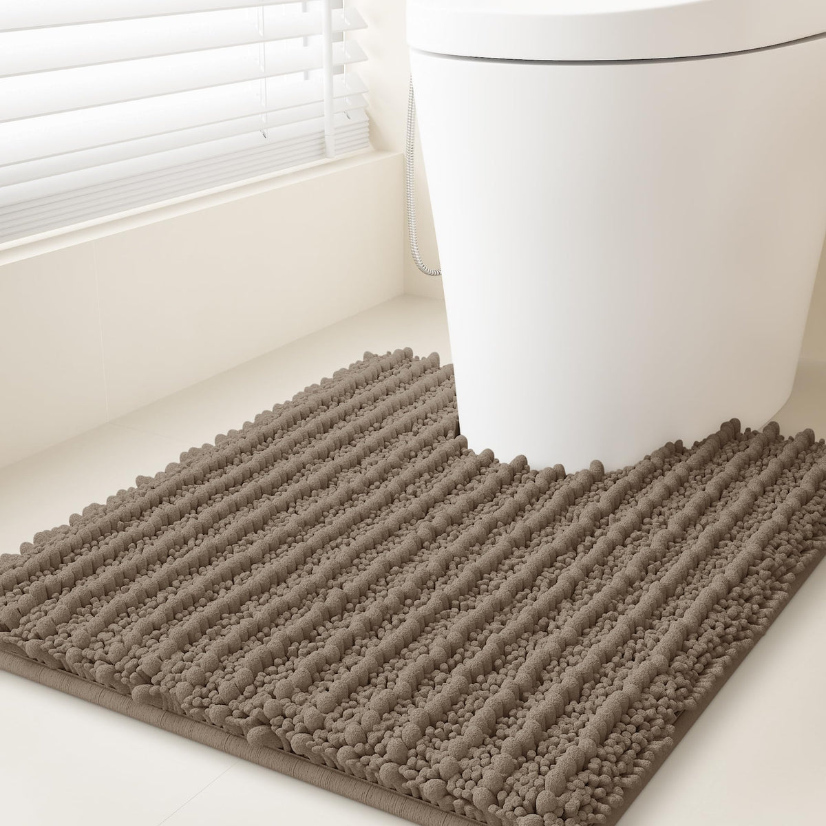 ACCUMTEK Upgrade Extra Large Black Bathroom Rug Set 3 Pieces Ultra Soft, Thick Absorbent Bath Mats, Non Slip Chenille Toilet Mat for Bathroom, Bedroom, Kitchen