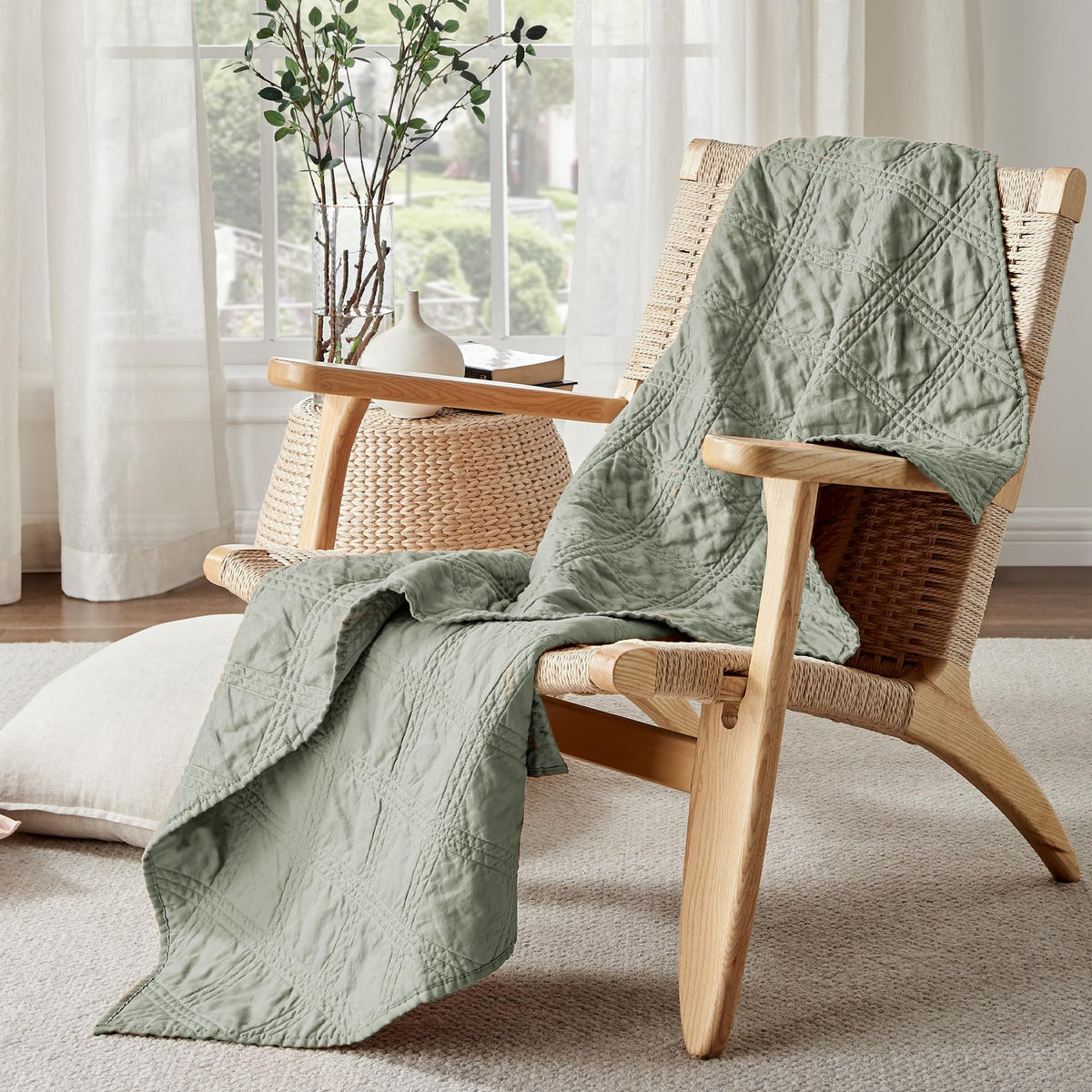 Levtex Home - 100% French Flax Linen Front/100% Cotton Back - Quilted Throw - French Flax Washed Linen - Charcoal - Throw Size (50 x 60in.)
