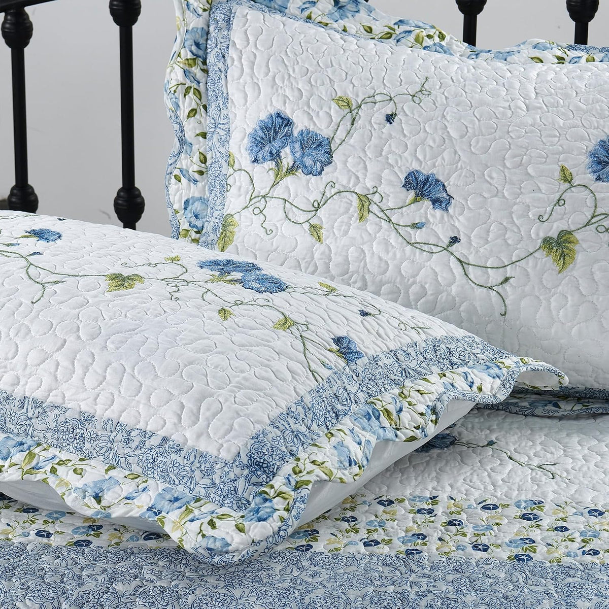 HESTIN 4Pcs Sky Blue Scallop Daybed Cover Set 75"x39" Petunia Embroidery