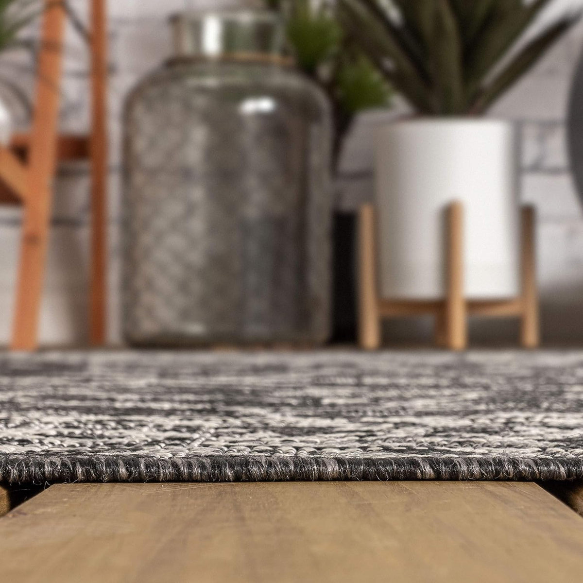 Eyely Vine and Border Octagon Area Rug 5 Ft Black/Gray, Indoor Outdoor Rug