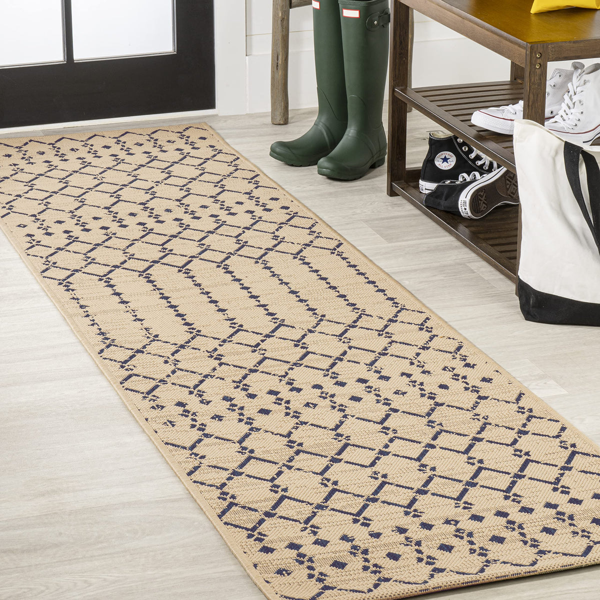 JONATHAN Y Moroccan Geometric Indoor Outdoor Area Rug 8X10 Natural/Black, Ourika Textured Weave for Backyard, Patio, Porch, Easy-Cleaning, High Traffic, Pet-Friendly, Non-Shedding (SMB108D-8)