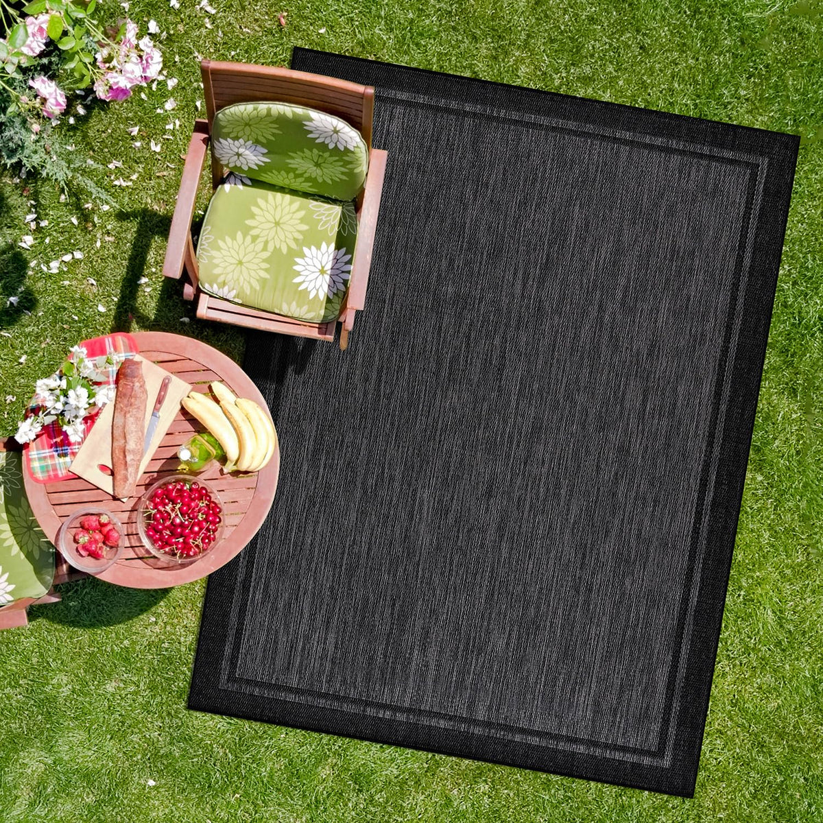 CAMILSON Outdoor Rug 6x9, Modern Outside Rugs for Patios Porches Waterproof Durable Washable Non-Shedding, Easy-to-Clean Indoor Outdoor Area Carpet (6 x 9, Bordered - Blue/White)