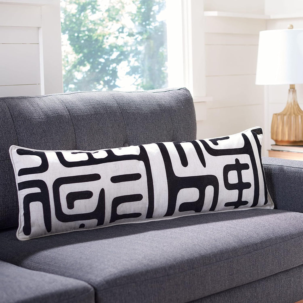 SAFAVIEH Maize Modern Throw Pillows Set of 2, 24x24 Black PIL162A-2424-SET2