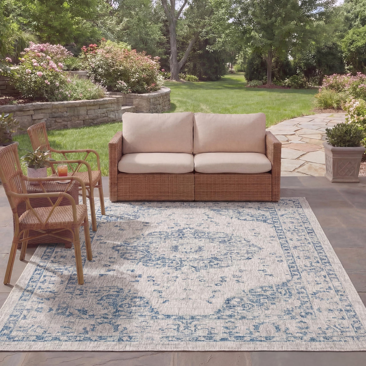 SAFAVIEH Washable Rug Outdoor Courtyard Collection - 6'7" Square, Grey & Navy, Non-Shedding & Easy Cleaning, Ideal for Patio, Backyard, Mudroom (CY8679-368)