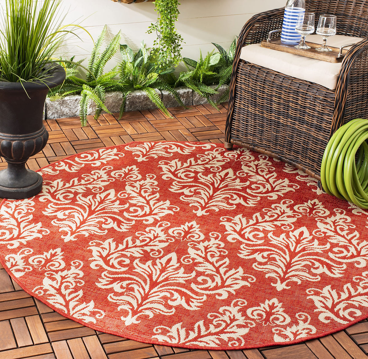 SAFAVIEH Courtyard Collection 5'3" x 7'7" Black/Cream CY6930 Indoor/ Outdoor Waterproof Easy-Cleaning Patio Backyard Mudroom Area-Rug