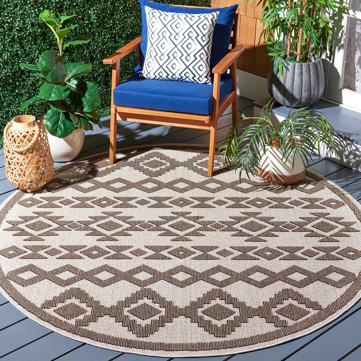 SAFAVIEH Washable Rug Outdoor Global Collection - 5'3" x 7'6", Beige & Dark Beige, Non-Shedding & Easy to Clean, Ideal for Patio, Backyard, Mudroom (GLB210B)