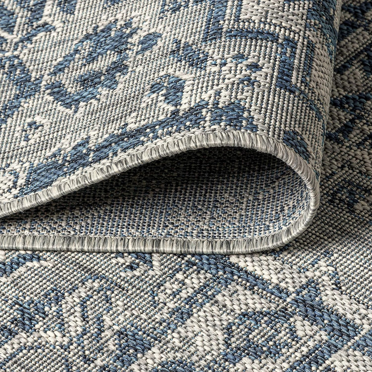 JONATHAN Y Boho Medallion Indoor Outdoor Area Rug 9X12 Navy/Gray, Estrella Textured Weave for Backyard, Patio, Porch, Easy-Cleaning, High Traffic, Pet-Friendly, Non-Shedding (SMB105B-9)