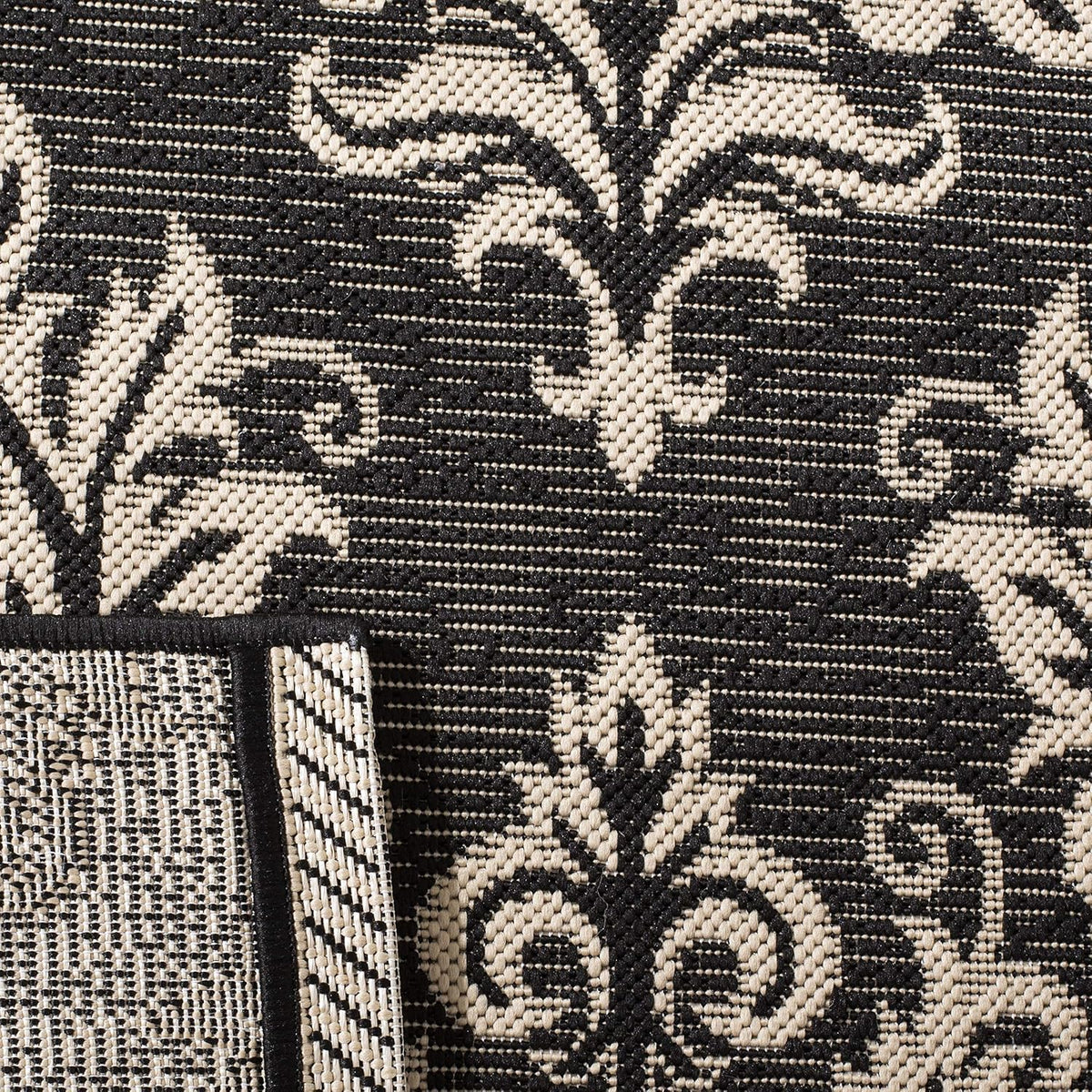 SAFAVIEH Courtyard Collection 5'3" x 7'7" Black/Cream CY6930 Indoor/ Outdoor Waterproof Easy-Cleaning Patio Backyard Mudroom Area-Rug