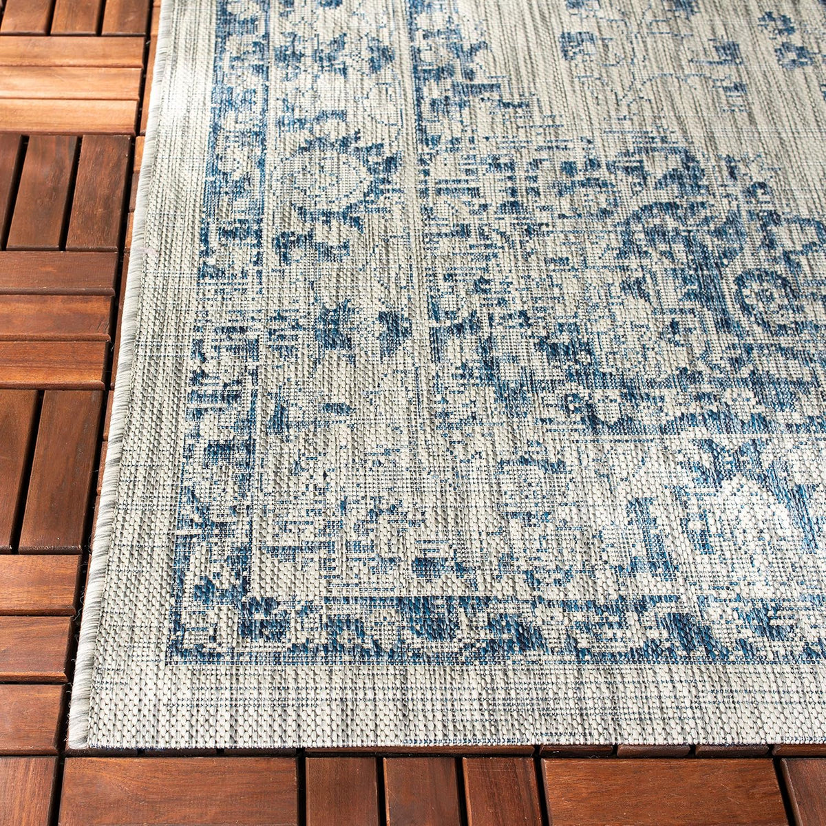 SAFAVIEH Washable Rug Outdoor Courtyard Collection - 6'7" Square, Grey & Navy, Non-Shedding & Easy Cleaning, Ideal for Patio, Backyard, Mudroom (CY8679-368)