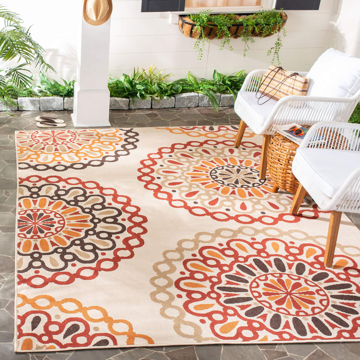SAFAVIEH Washable Rug Outdoor Veranda Collection - 8' x 11', Cream & Blue, Non-Shedding & Easy to Clean, Ideal for Patio, Backyard, Mudroom (VER092-0615)